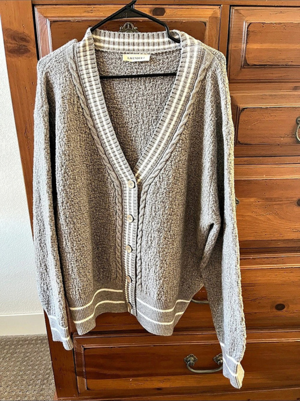 Lavender J Striped Knit Cardigan Gray & White Size Large NWOT